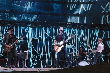 Queens Of The Stone Age Live At Soldier Field [GALLERY] 2