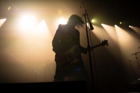 The Garden Opened a Portal to the Nineties at Chicago’s Riviera Theatre 9