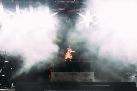 Tove Lo Brings Her Unapologetic Energy to Chicago’s Salt Shed 15