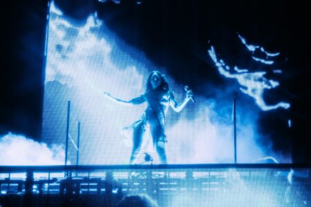 Tove Lo Brings Her Unapologetic Energy to Chicago’s Salt Shed 3