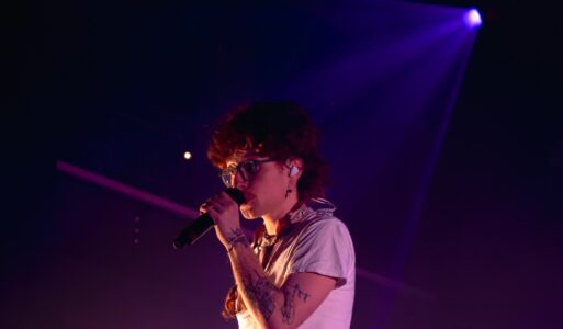 Room for Everyone: Cavetown Models Acceptance and Joy at Salt Shed 8
