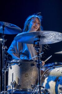 Lambrini Girls Live At The Vic [GALLERY] 13