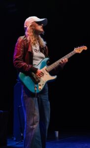 Lambrini Girls Live At The Vic [GALLERY] 3