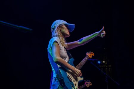 Lambrini Girls Live At The Vic [GALLERY] 17